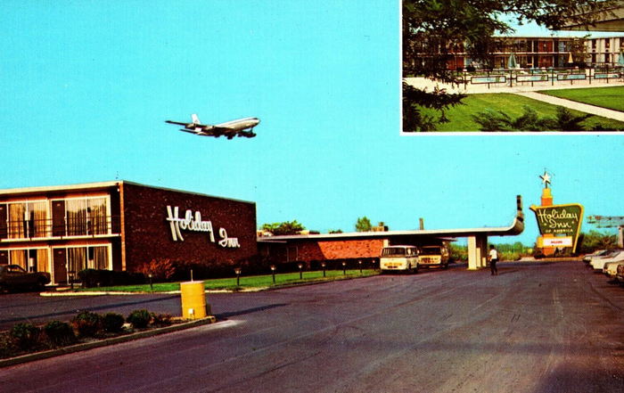 Holiday Inn - Romulus - Detroit Metro (newer photo)